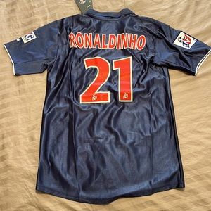 Ronaldinho #21 PSG jersey, 2001 edition, Medium, home uniform navy blue & red